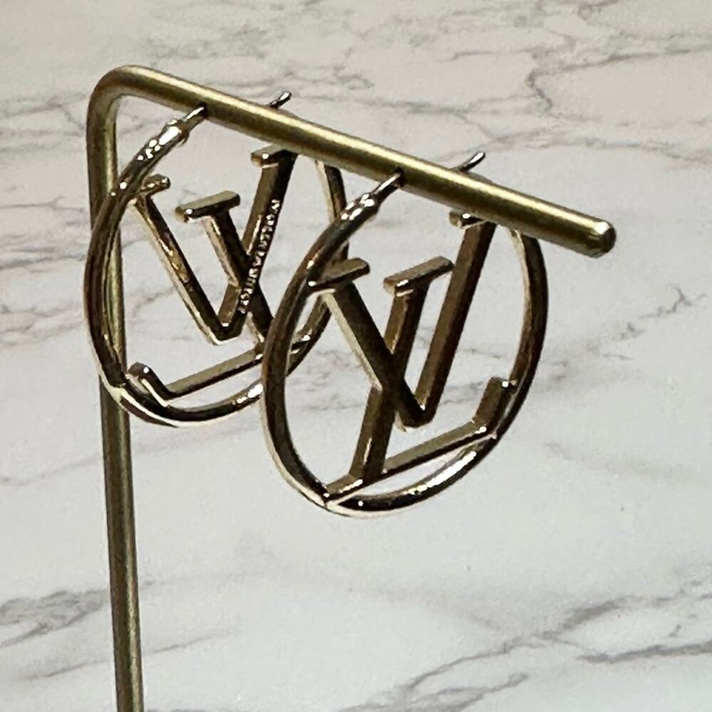 Source Unknown Stainless Steel Gold Hoop Earrings - Picture 11 of 13